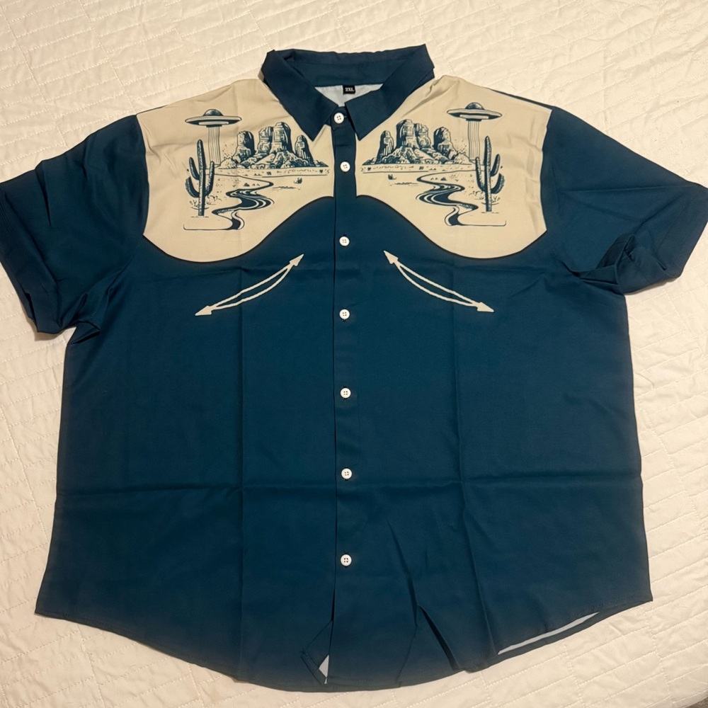 Men’s silk-feel western alien shirt - never worn!
